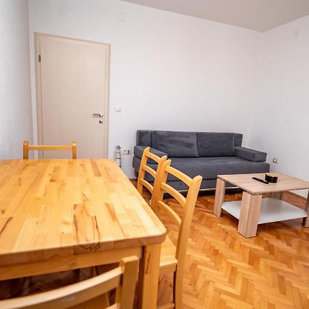 Calma Apartments โตรกีร์ ภายนอก รูปภาพ