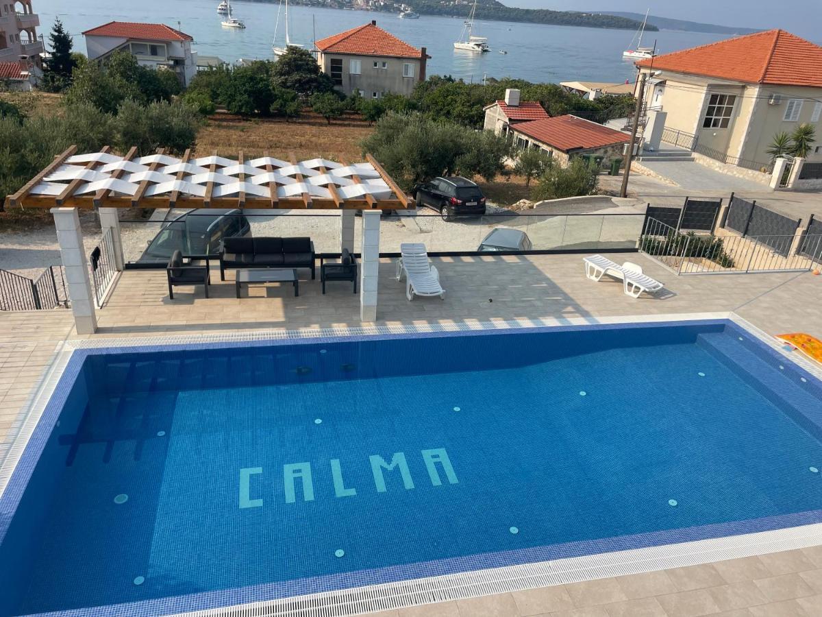 Calma Apartments โตรกีร์ ภายนอก รูปภาพ