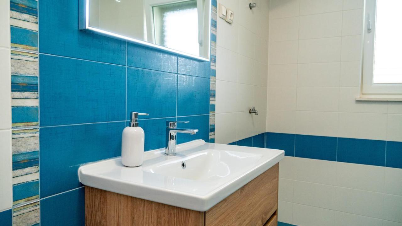Calma Apartments โตรกีร์ ภายนอก รูปภาพ