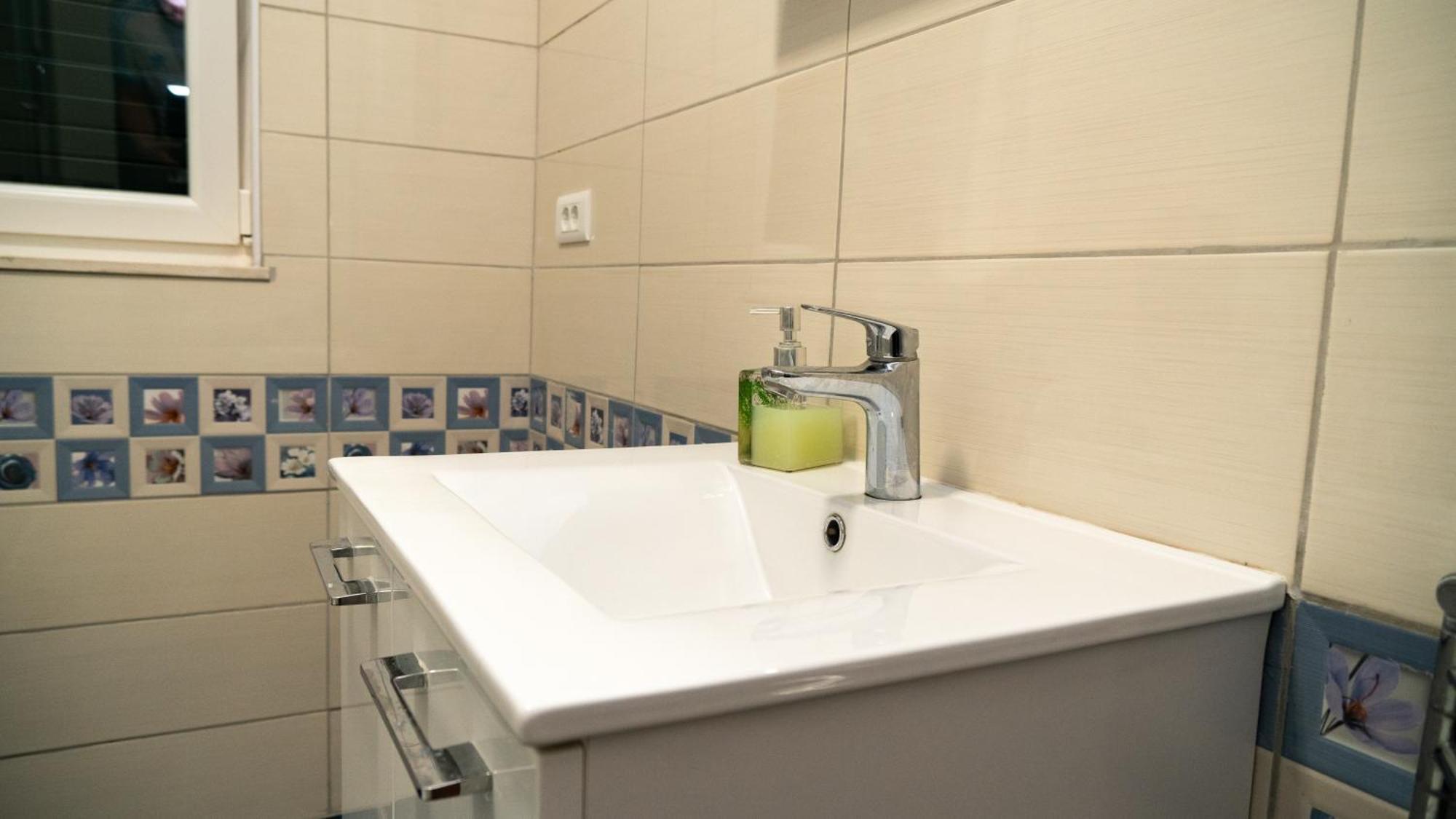 Calma Apartments โตรกีร์ ภายนอก รูปภาพ