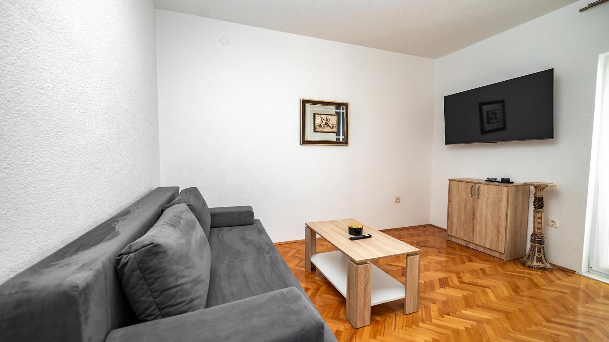 Calma Apartments โตรกีร์ ภายนอก รูปภาพ